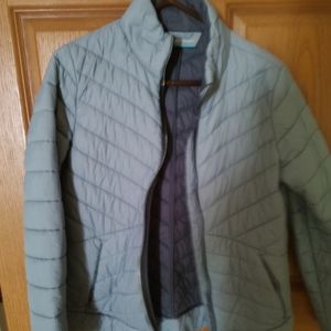 Brand new baby blue bubble jacket zip pockets!